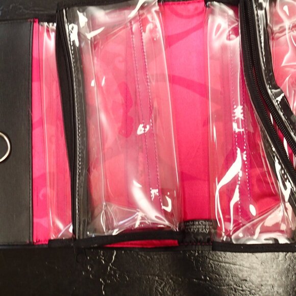 Hanging Toiletries Bag - Picture 6 of 6